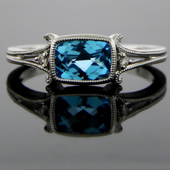 blue-topaz-and-diamonds-ring